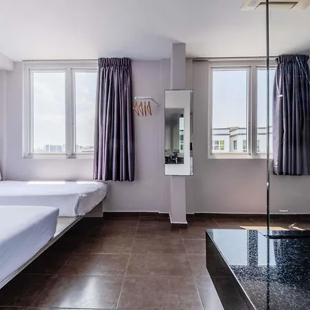 Ibis Budget Singapore Vanda-3
